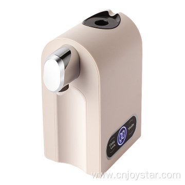 Mini portable automatic pocket instant water dispenser